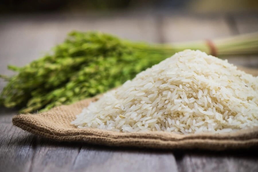 برنج کهنه یا تازه؟ کدام یک خوش‌پخت‌تر و خوش‌عطرتر است؟