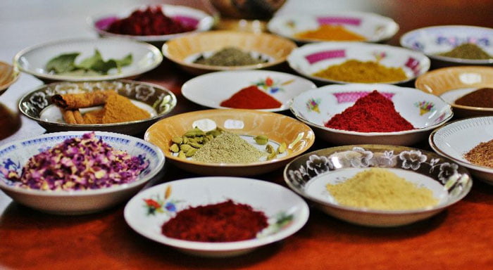 ادویه‌های مقوی برای برنج
