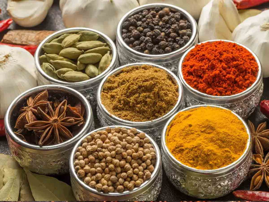 ادویه‌های مقوی برای برنج